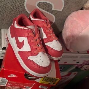 Pink & White toddler Dunks. sz 8c